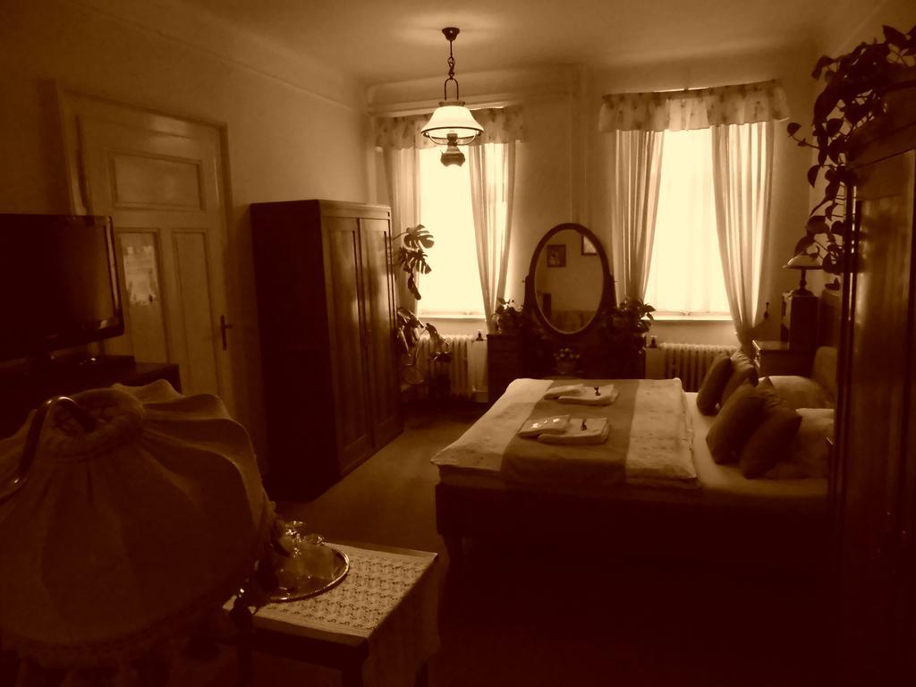 Hotel Excellent 크로메르지 객실 사진